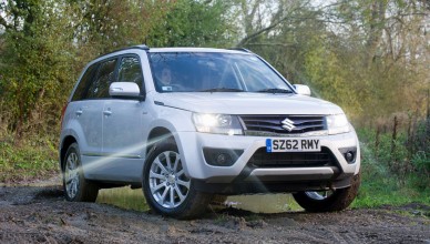 Suzuki Grand Vitara front