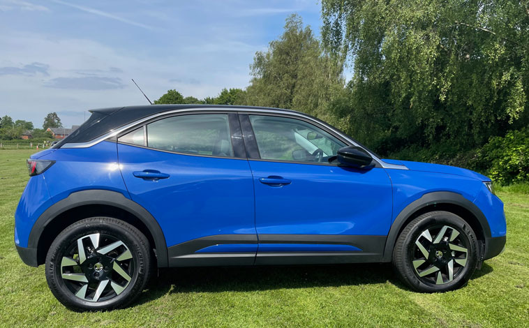 Vauxhall Mokka side