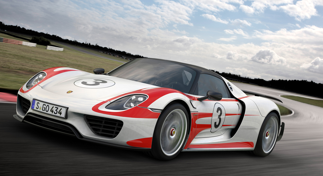 Porsche 918 front