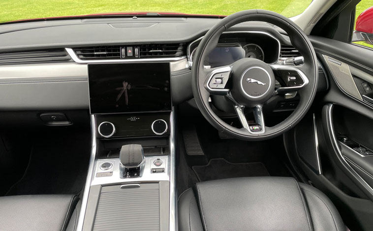 Jaguar XF interior