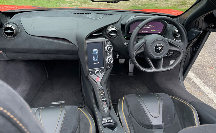 McLaren 720S Spider interior