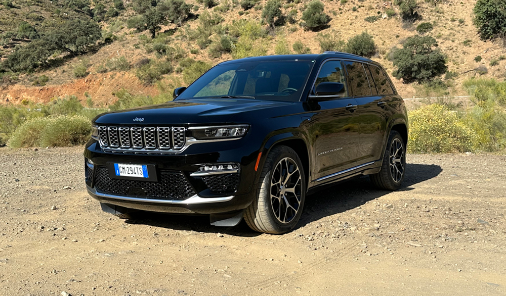 Jeep Grand Cherokee Summit Reserve front