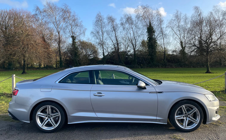 Audi A5 Coupe side
