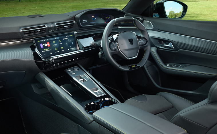 Peugeot 508 PSE interior