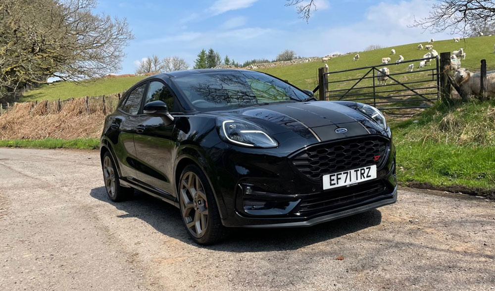 Ford Puma ST Gold Edition front