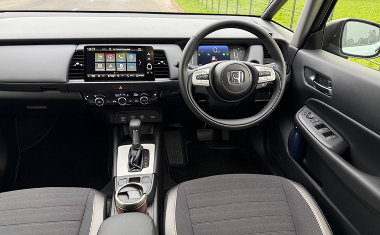 Honda Jazz Crosstar interior