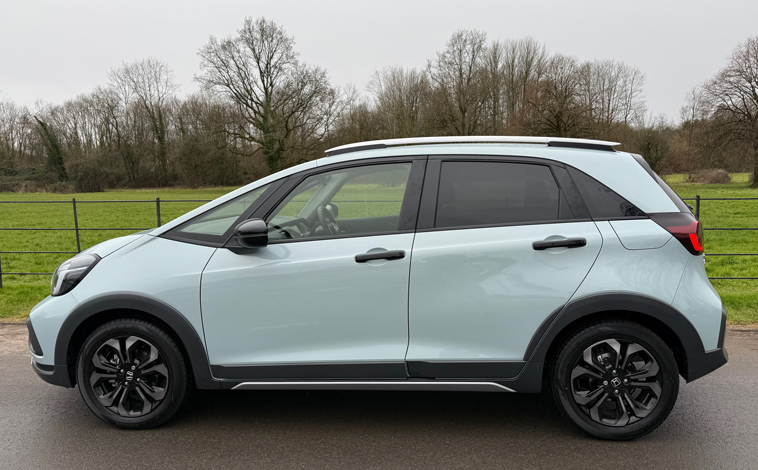 Honda Jazz Crosstar side