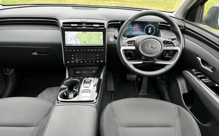 Hyundai Tucson interior