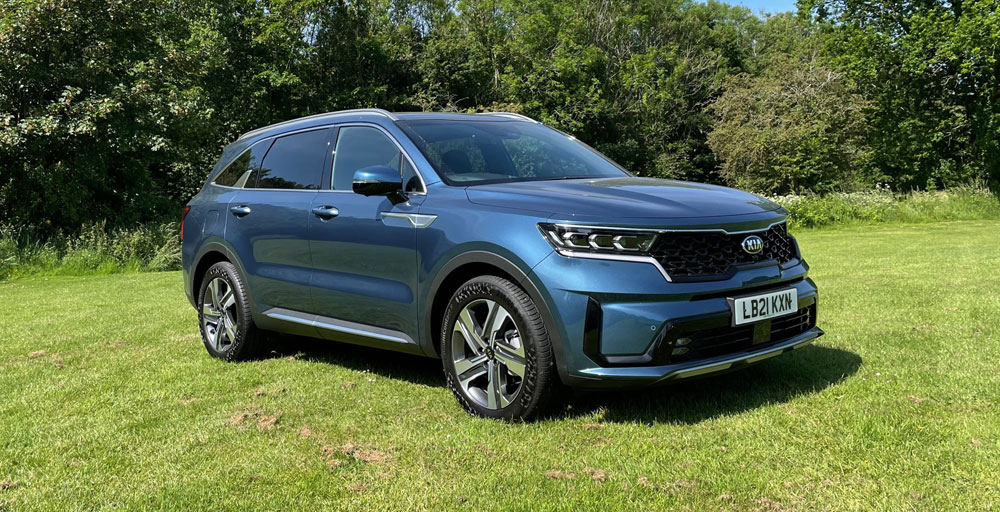 Kia Sorento front