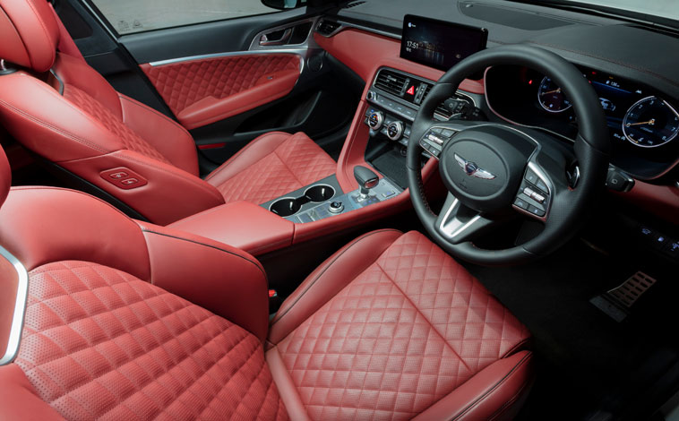 Genesis G70 Shooting Brake interior