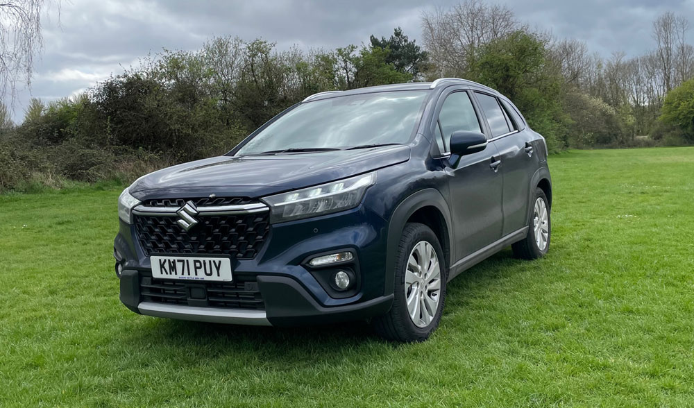 Suzuki S-Cross Motion front