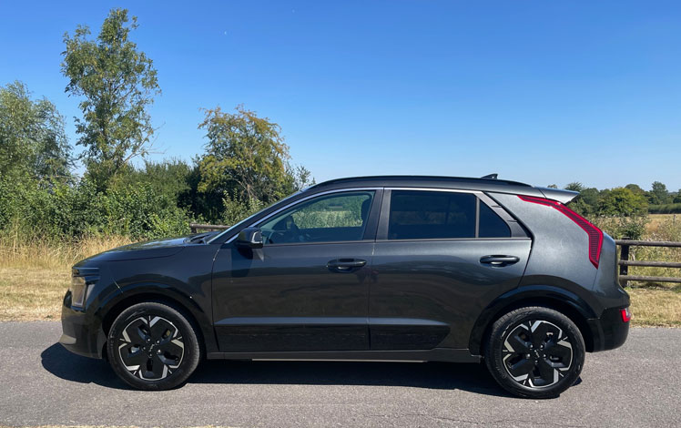 Kia Niro EV 3 side