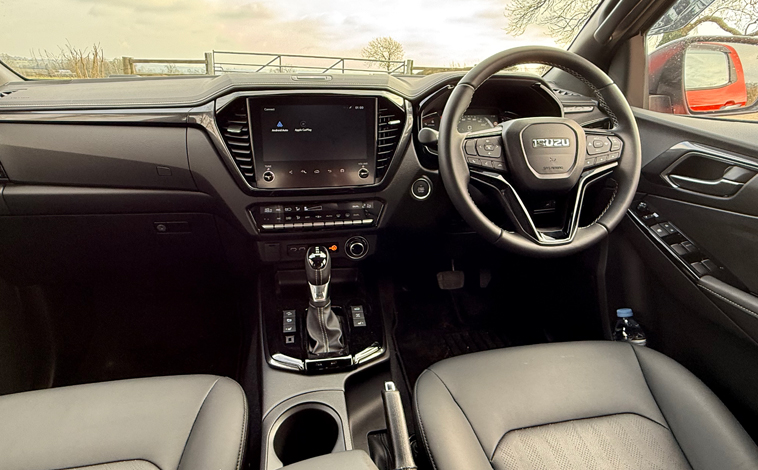 Isuzu D-Max interior