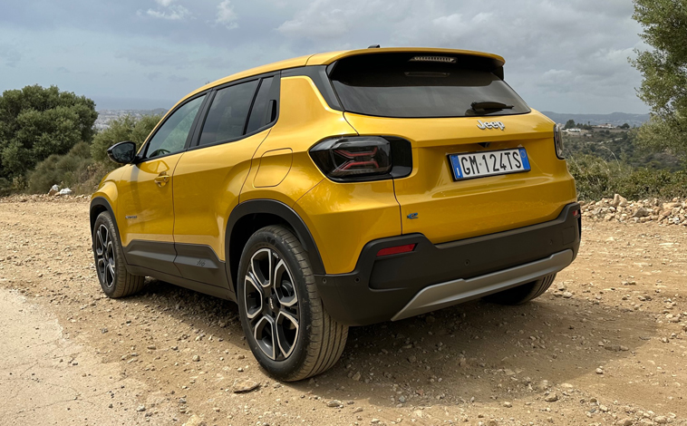 Jeep Avenger rear