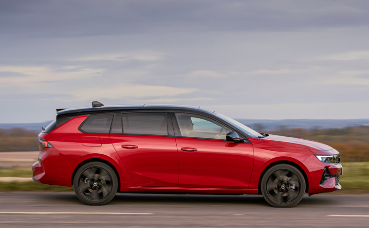 Vauxhall Astra Sports Tourer side