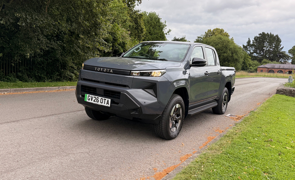 Toyota Hilux BEV front