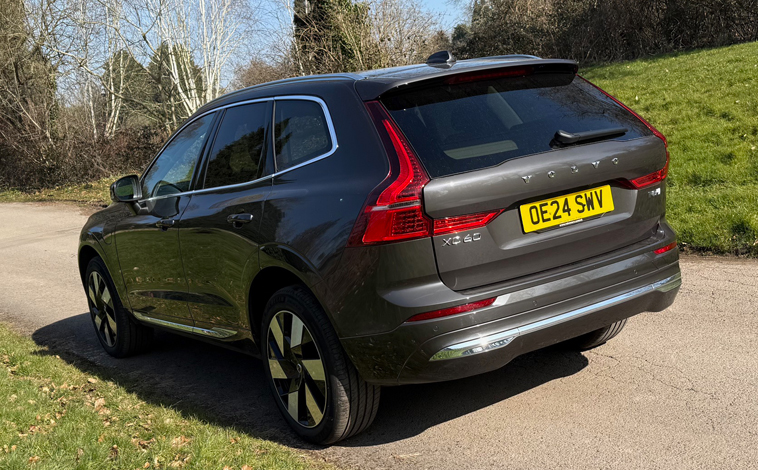 Volvo XC60 T8 PHEV AWD Ultra rear