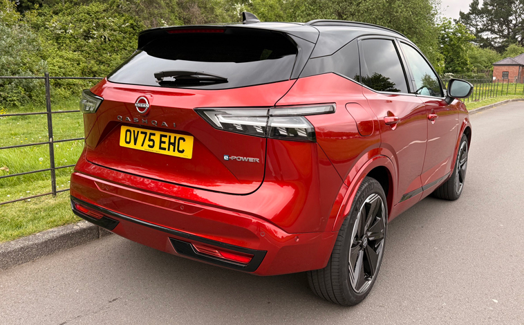 Nissan Qashqai rear